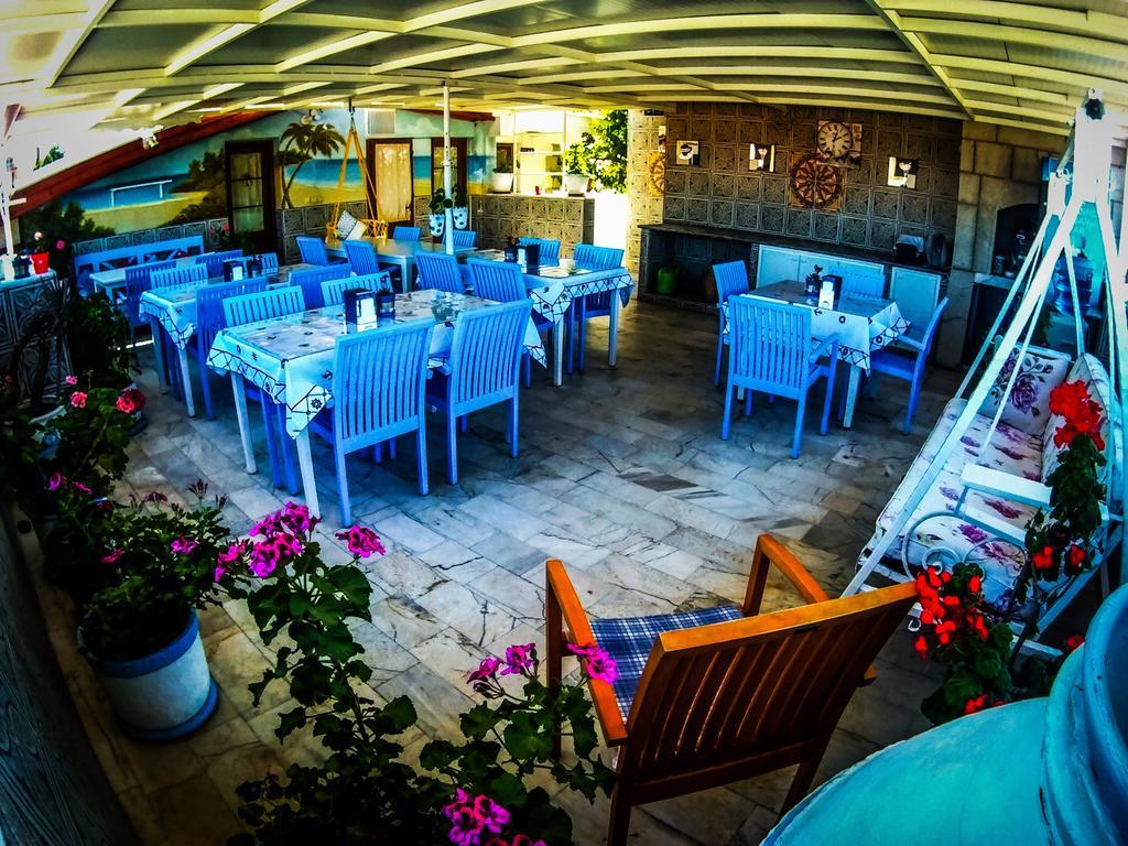 Antik Motel Алачати Экстерьер фото